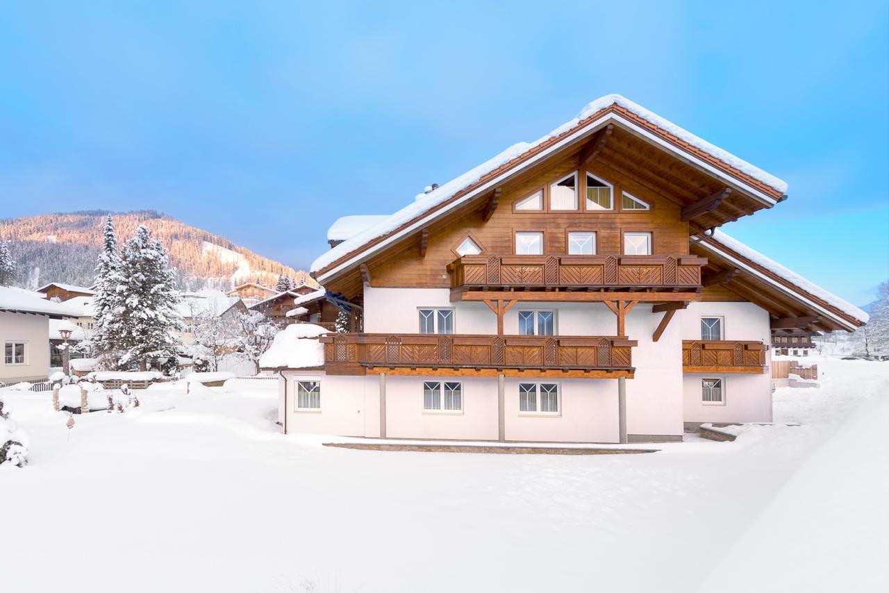 フラッハウHaus Menewegerアパートメント エクステリア 写真